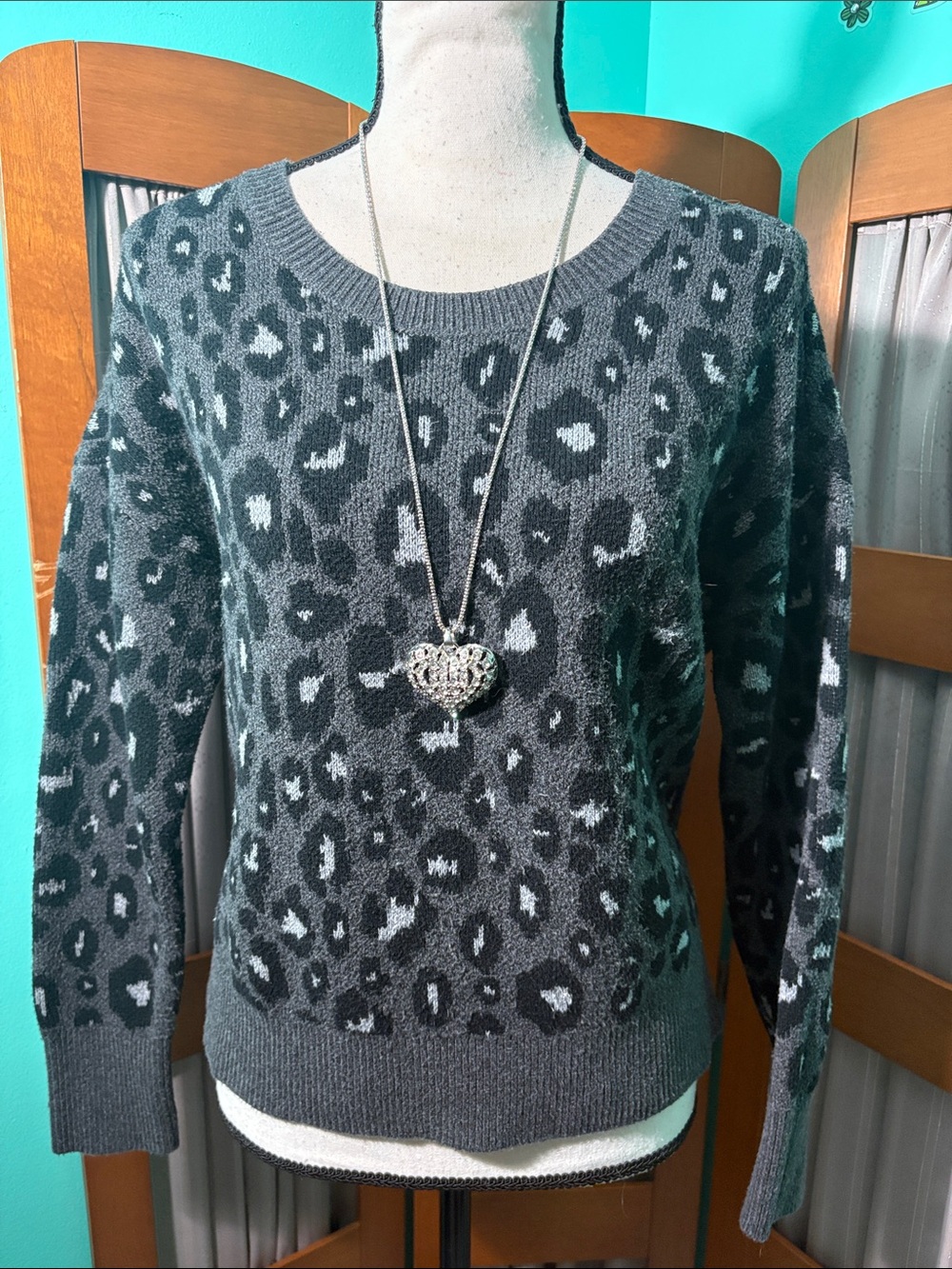 Lucky Brand Gray Leopard Print Crewneck Sweater